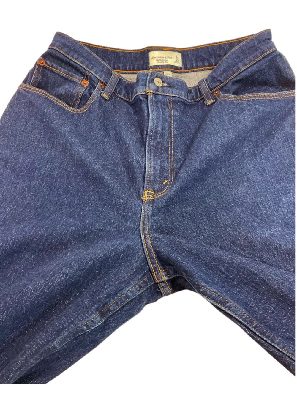 Abercrombie & Fitch 90s Straight Ultra High Rise Curve Love Frayed Hem Jeans - Picture 4 of 8